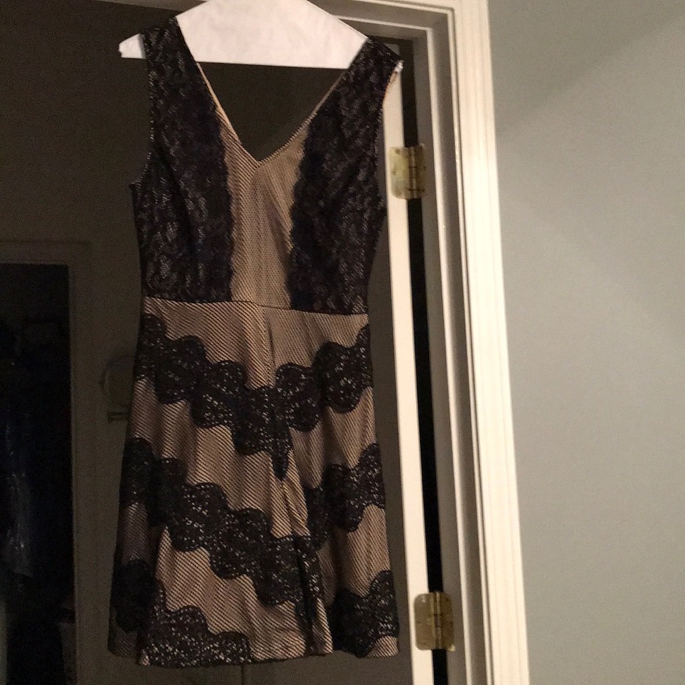 Black /Cream dress